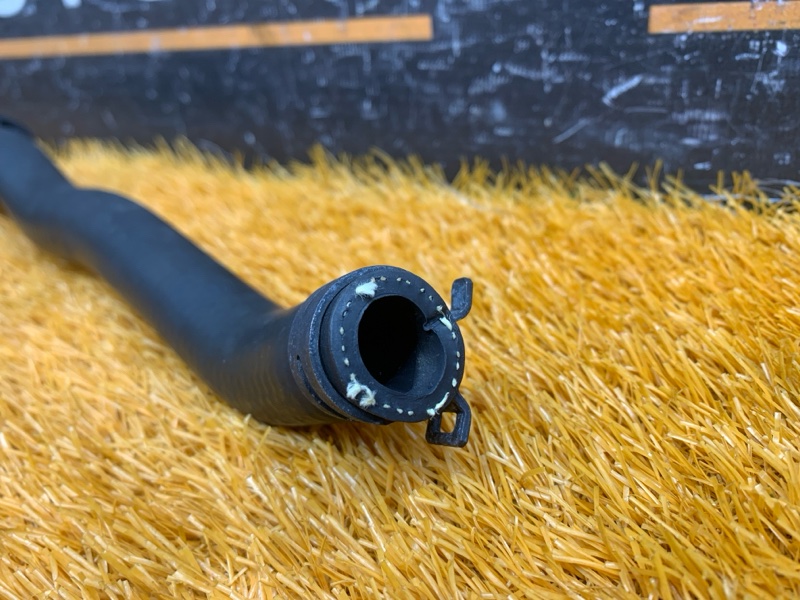 Патрубок системы охлаждения, 1300 рублей, Красноярск