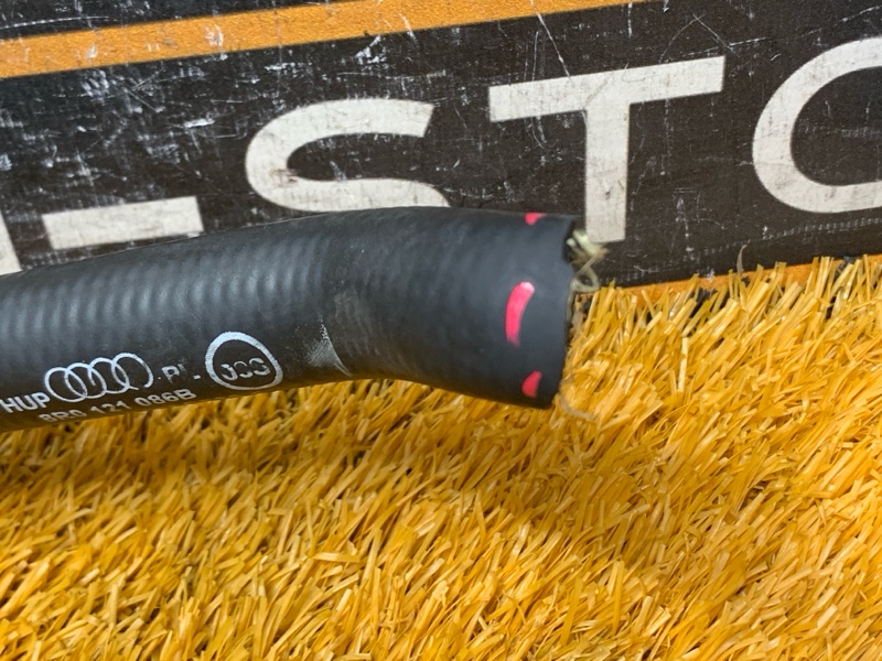 Патрубок системы охлаждения, 1300 рублей, Красноярск