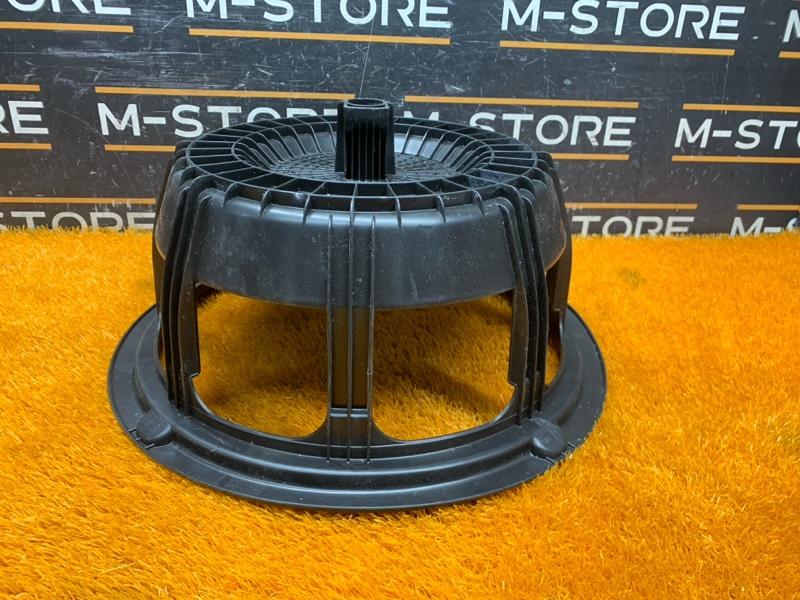 крепление запасного колеса, 640 рублей, Красноярск