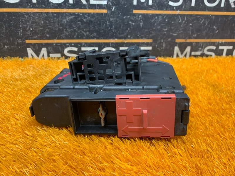 блок предохранителей, 2500 рублей, Красноярск