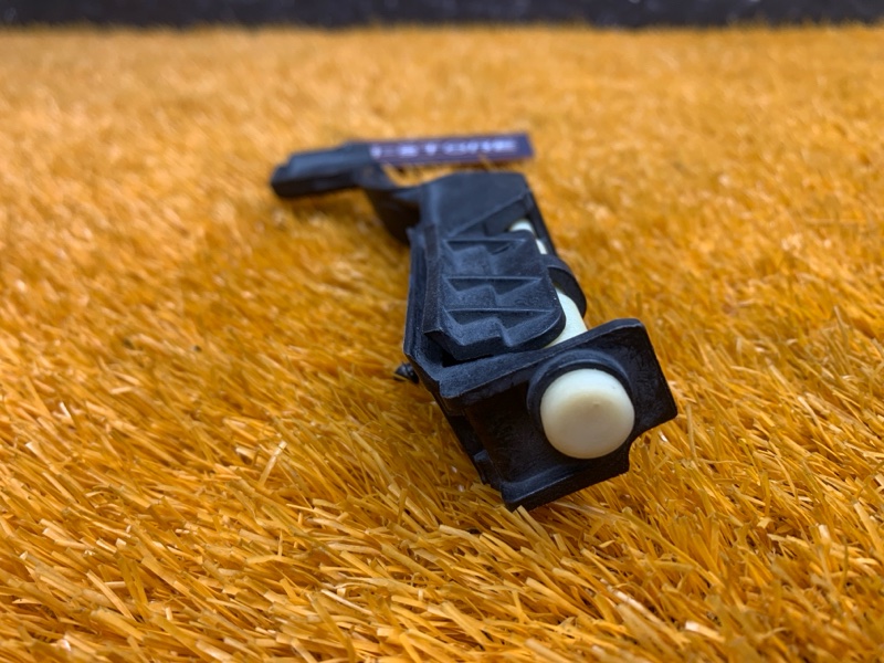 крепление бампера, 420 рублей, Красноярск