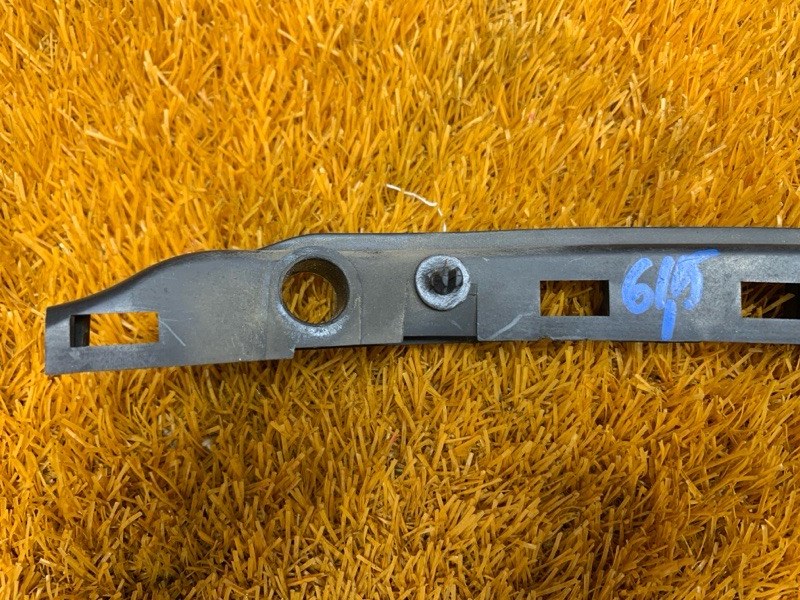 крепление бампера, 1240 рублей, Красноярск