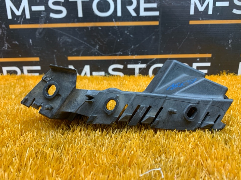 крепление бампера, 1800 рублей, Красноярск