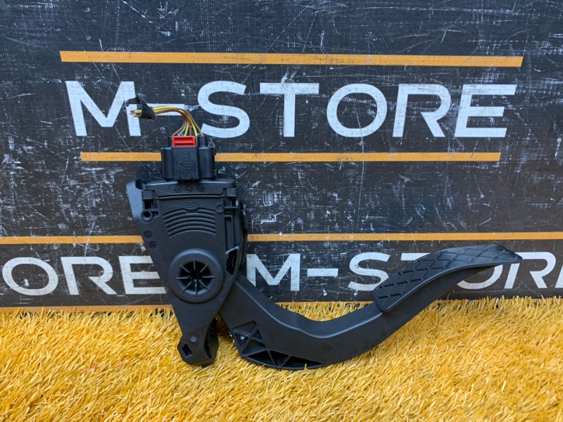 педаль газа, 500 рублей, Красноярск