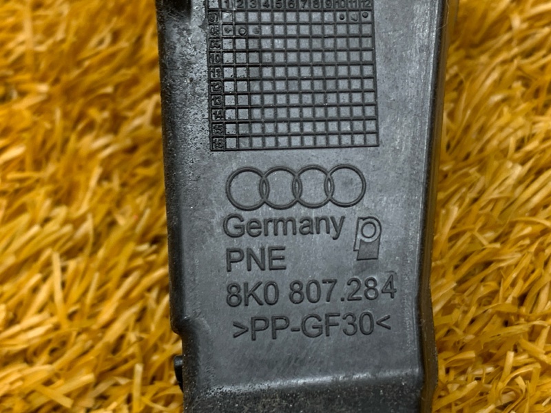 крепление бампера, 810 рублей, Красноярск