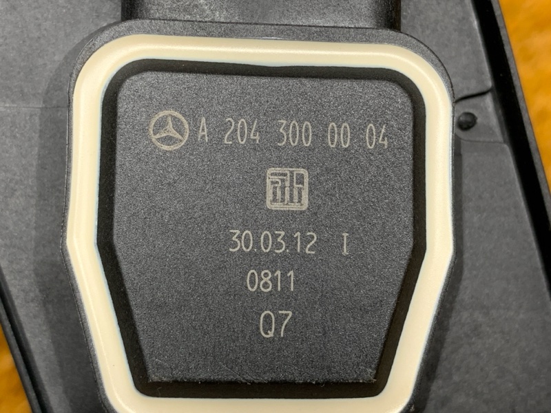 педаль газа, 1000 рублей, Красноярск