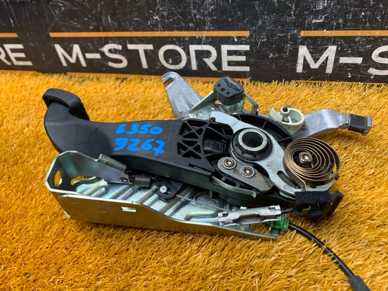 Педаль стояночного тормоза, 1640 рублей, Красноярск