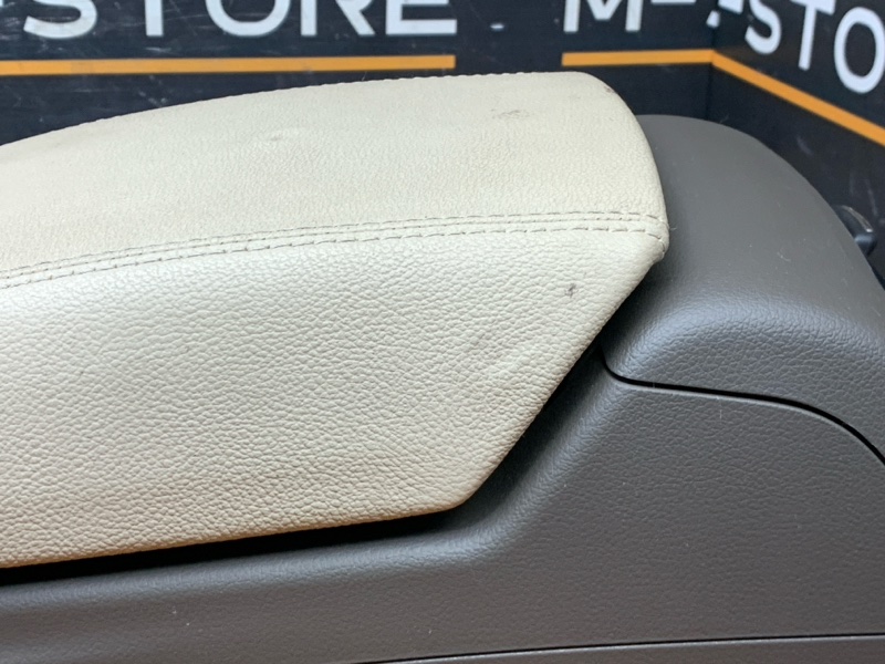 подлокотник, 3990 рублей, Красноярск