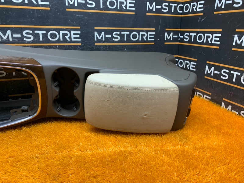 подлокотник, 3990 рублей, Красноярск