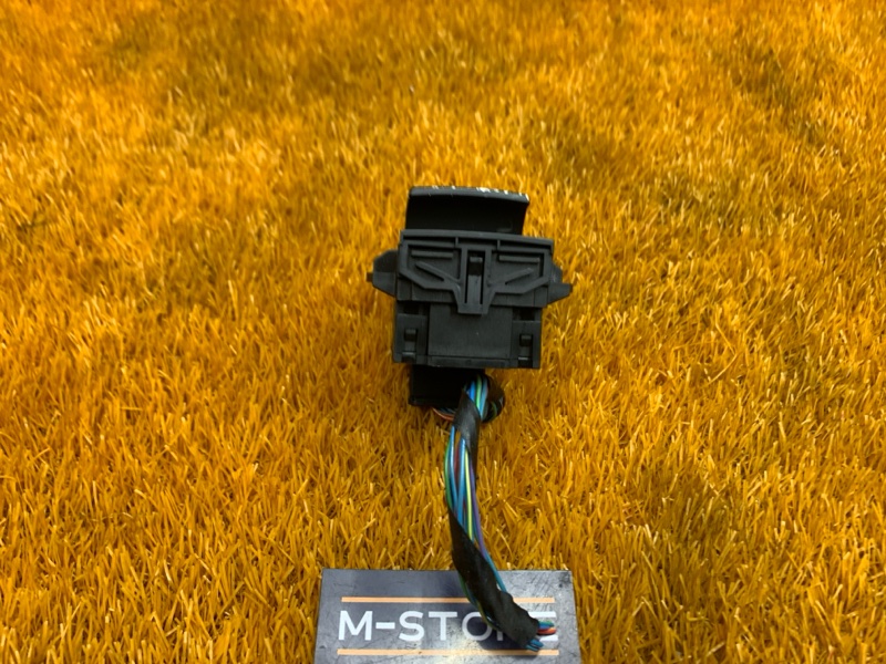 Кнопка стояночного тормоза, 300 рублей, Красноярск