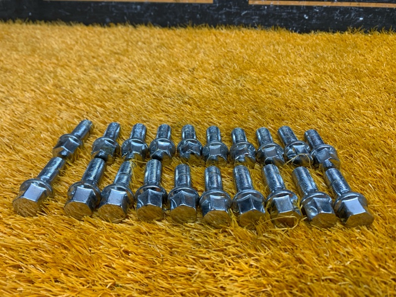 болт колесный, 1710 рублей, Красноярск