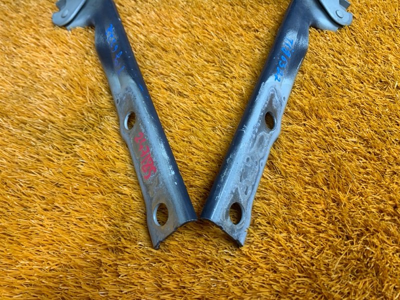 петля капота, 1500 рублей, Красноярск