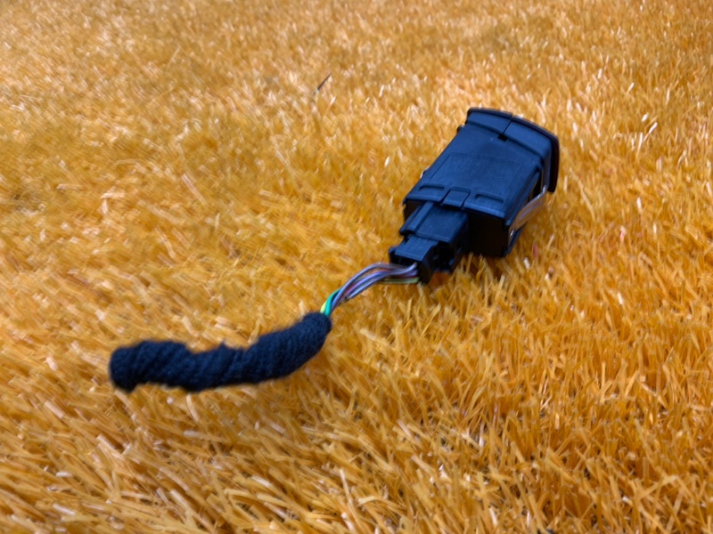 Кнопка аварийной сигнализации, 500 рублей, Красноярск