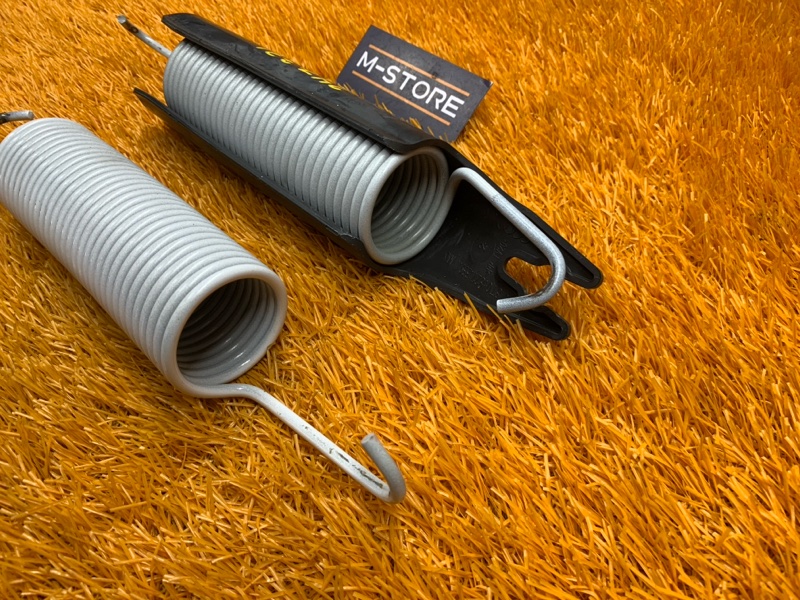 Пружина багажника, 530 рублей, Красноярск