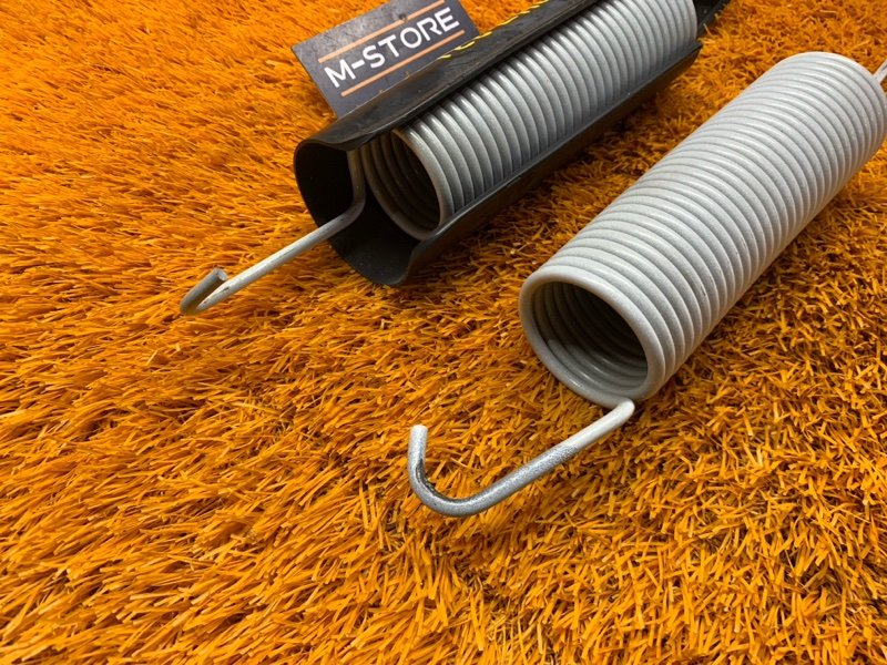 Пружина багажника, 530 рублей, Красноярск