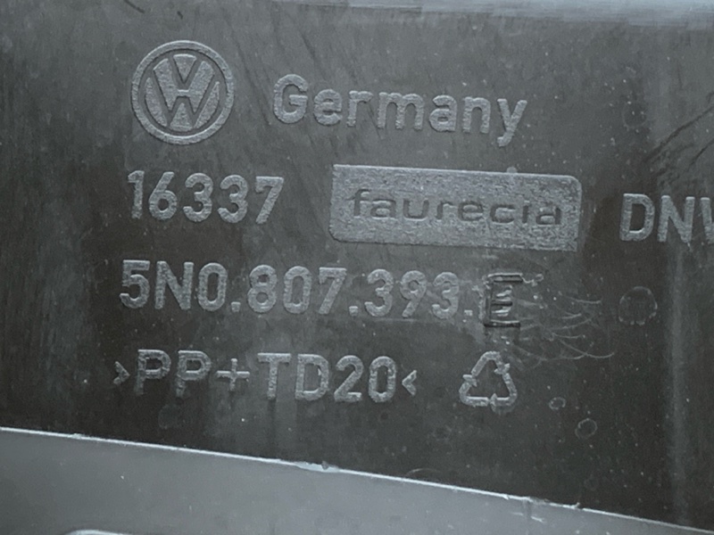 крепление бампера, 270 рублей, Красноярск