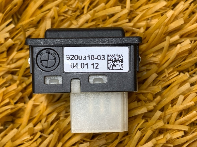 Кнопка открывания багажника, 500 рублей, Красноярск