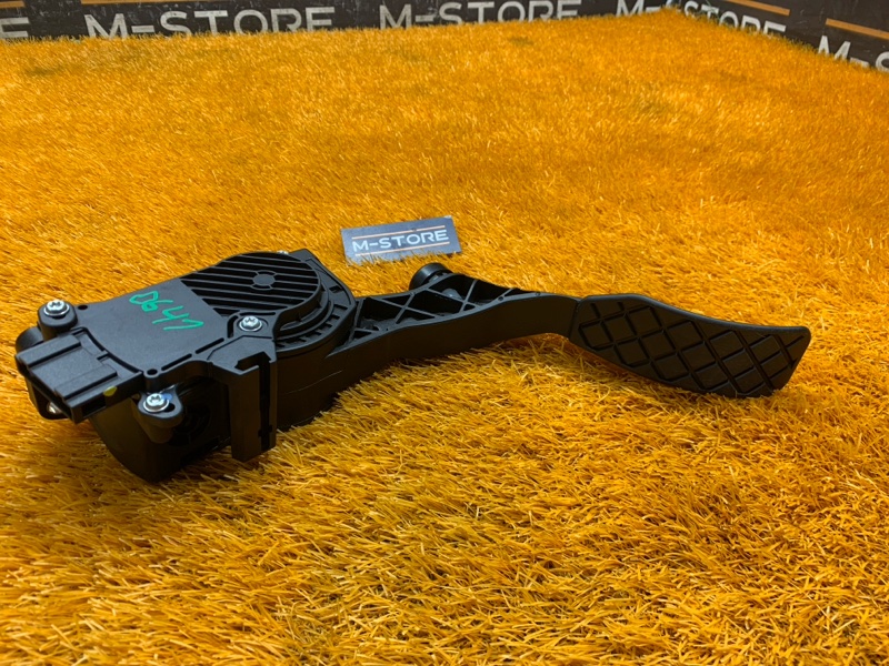 педаль газа, 1640 рублей, Красноярск