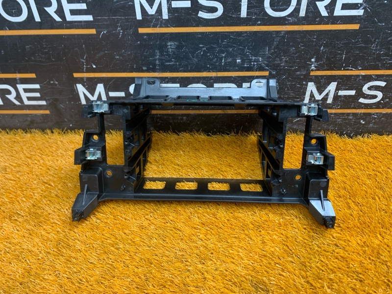 кронштейн магнитолы, 400 рублей, Красноярск