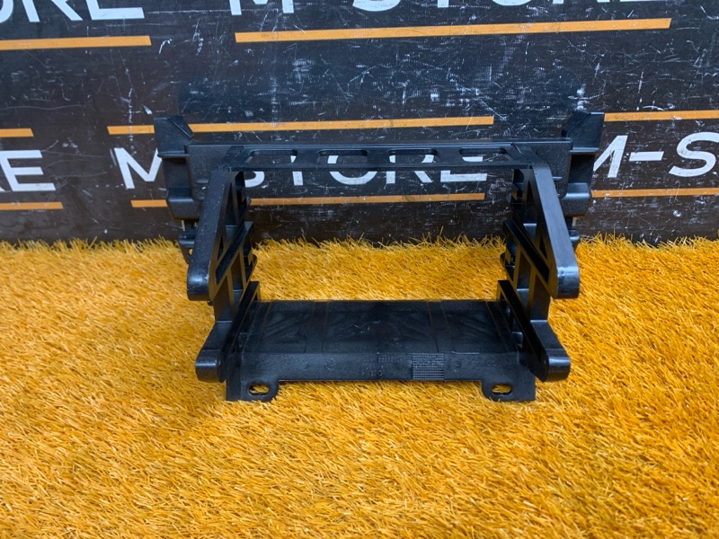 кронштейн магнитолы, 400 рублей, Красноярск