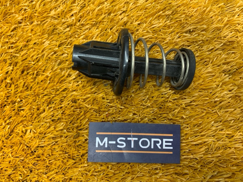 Отбойник капота, 420 рублей, Красноярск