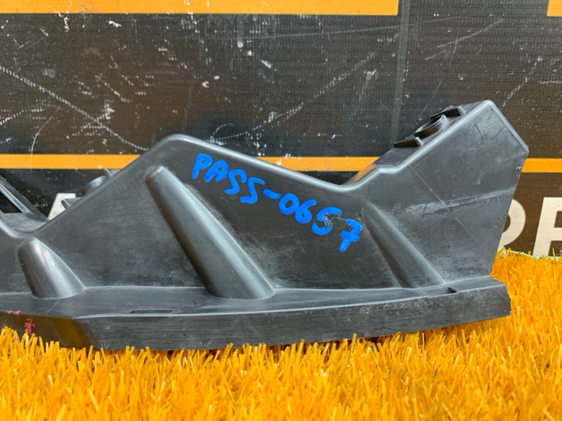 крепление бампера, 800 рублей, Красноярск