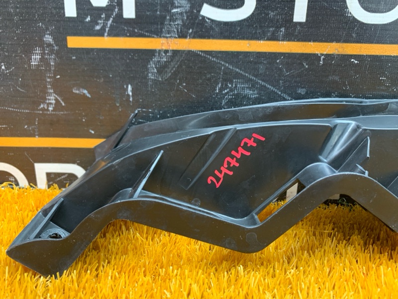 крепление бампера, 800 рублей, Красноярск