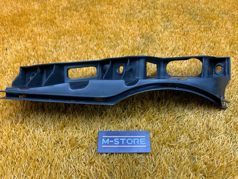 крепление бампера, 800 рублей, Красноярск