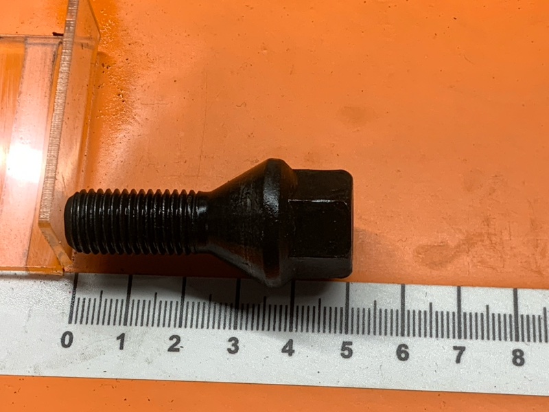 болт колесный, 1380 рублей, Красноярск