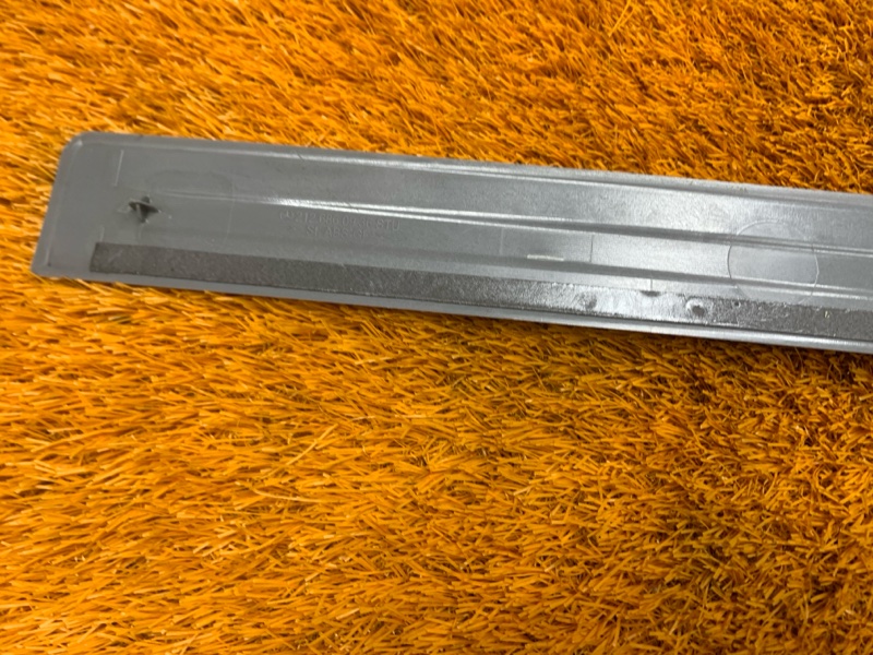 Накладка на порог салона, 2000 рублей, Красноярск