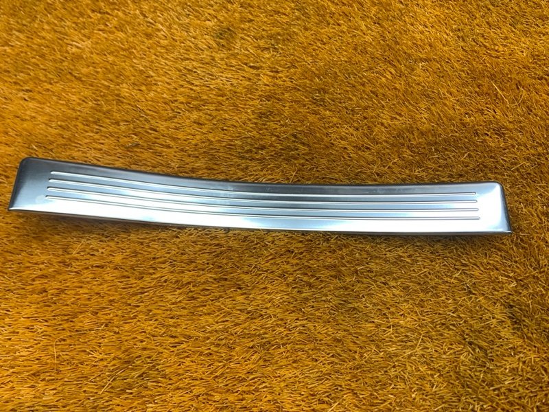 Накладка на порог салона, 2000 рублей, Красноярск