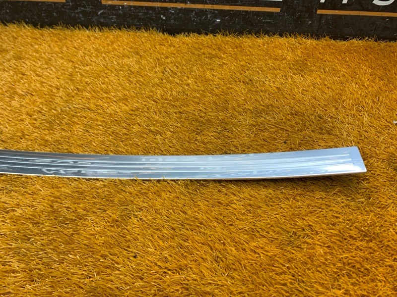 Накладка на порог салона, 1000 рублей, Красноярск