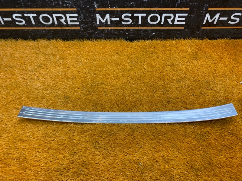 Накладка на порог салона, 1000 рублей, Красноярск