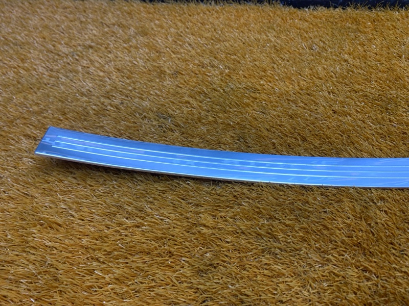 Накладка на порог салона, 1000 рублей, Красноярск