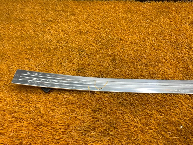 Накладка на порог салона, 1000 рублей, Красноярск