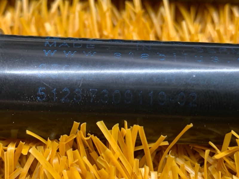 амортизатор капота, 1040 рублей, Красноярск