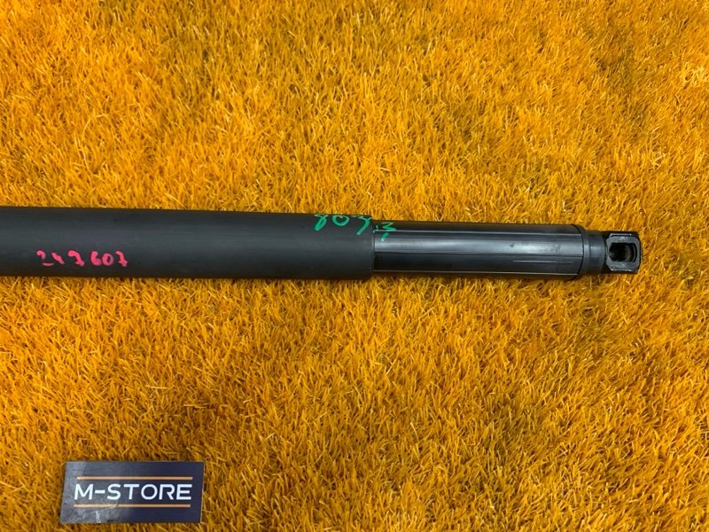 амортизатор багажника, 9000 рублей, Красноярск