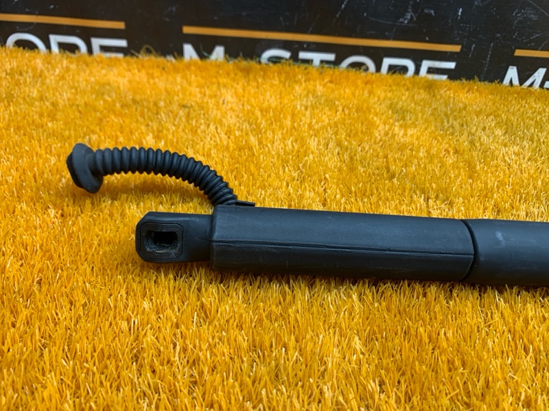 амортизатор багажника, 9000 рублей, Красноярск