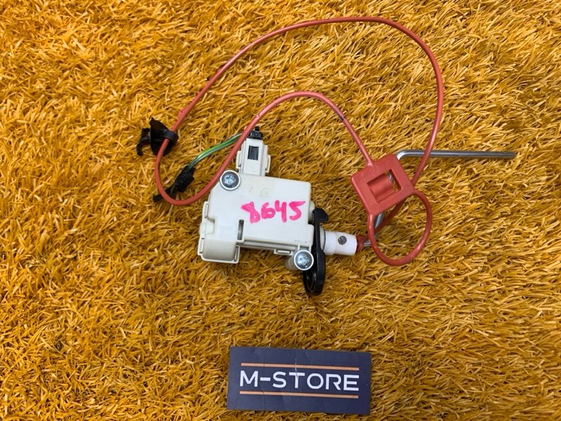 Замок лючка бензобака, 530 рублей, Красноярск