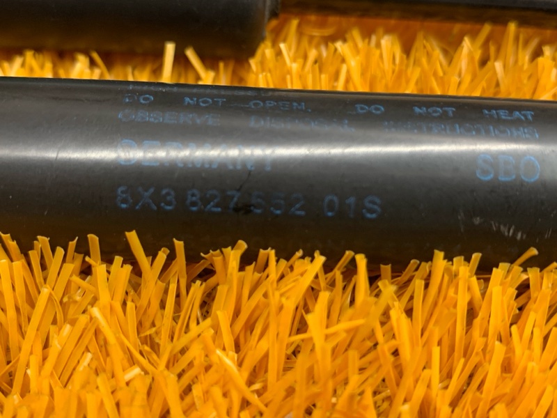 амортизатор багажника, 780 рублей, Красноярск