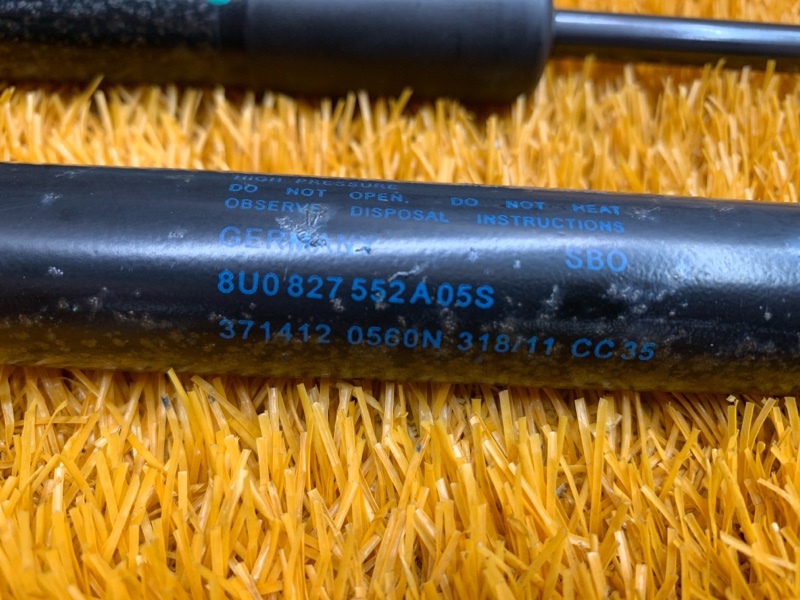 амортизатор багажника, 1000 рублей, Красноярск