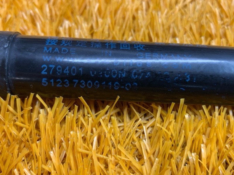 амортизатор капота, 1040 рублей, Красноярск