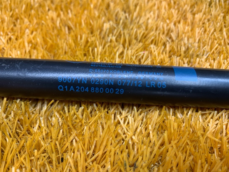 амортизатор капота, 450 рублей, Красноярск