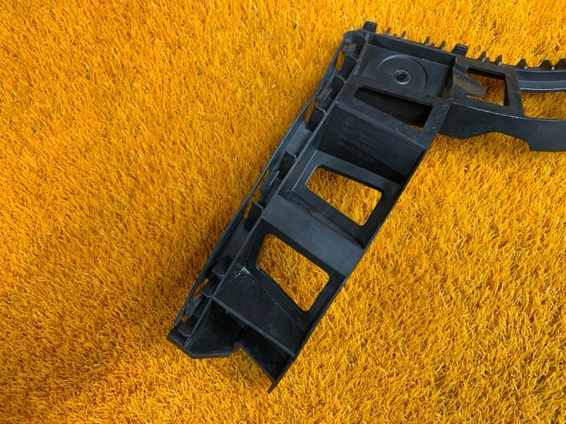 крепление бампера, 500 рублей, Красноярск