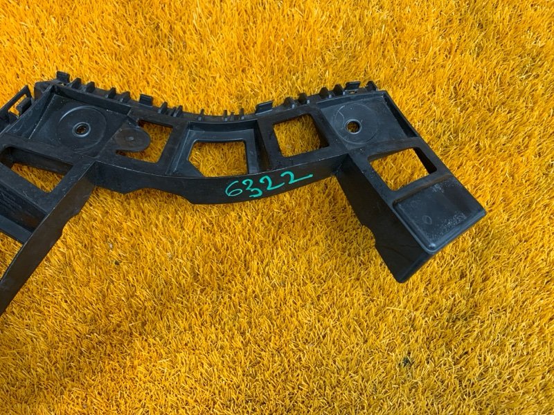 крепление бампера, 500 рублей, Красноярск