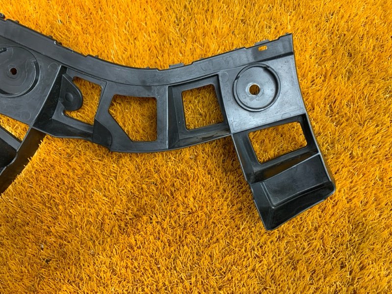 крепление бампера, 500 рублей, Красноярск