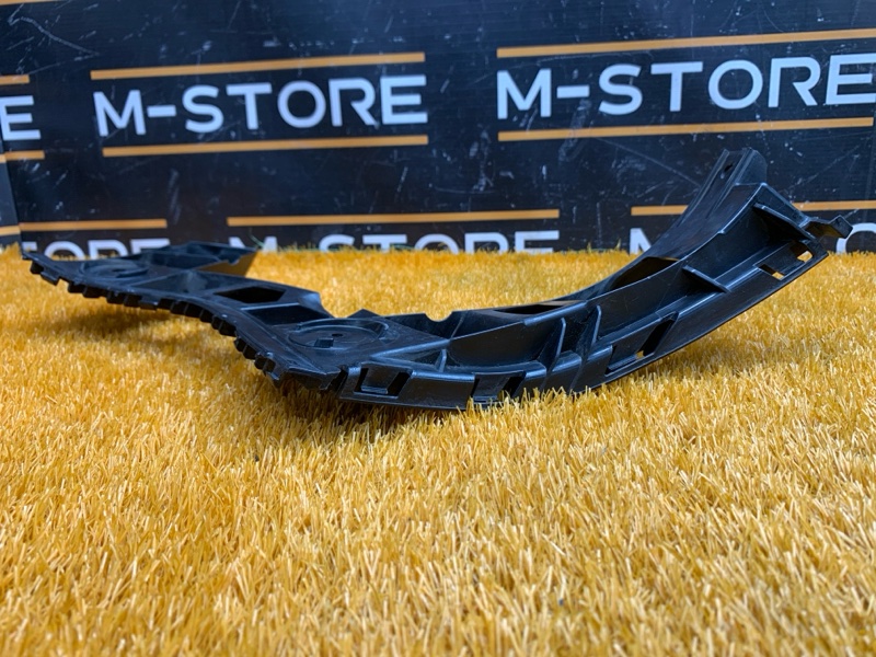 крепление бампера, 500 рублей, Красноярск