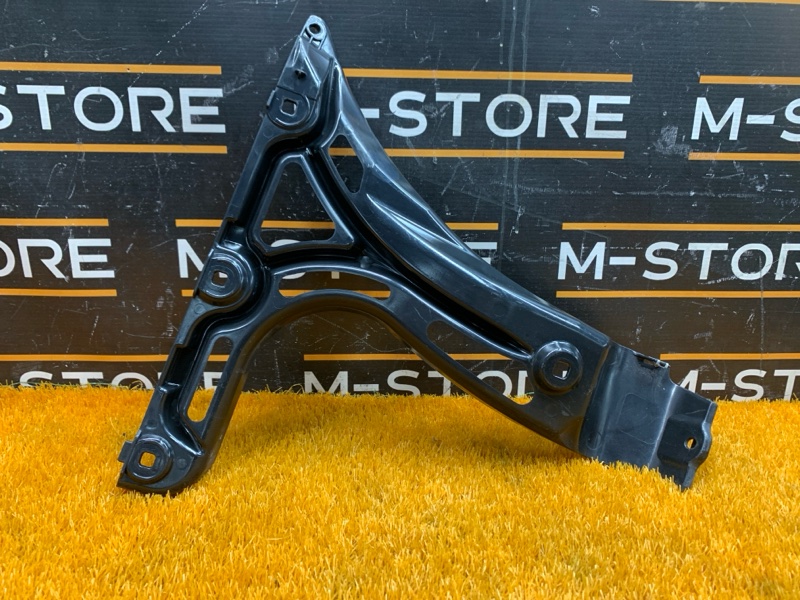 крепление бампера, 400 рублей, Красноярск