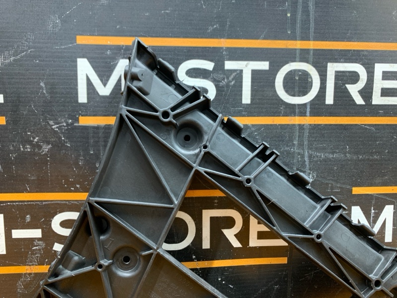 крепление бампера, 560 рублей, Красноярск