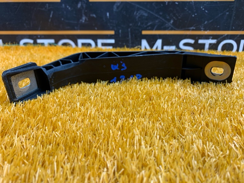 Кронштейн радиатора, 2000 рублей, Красноярск